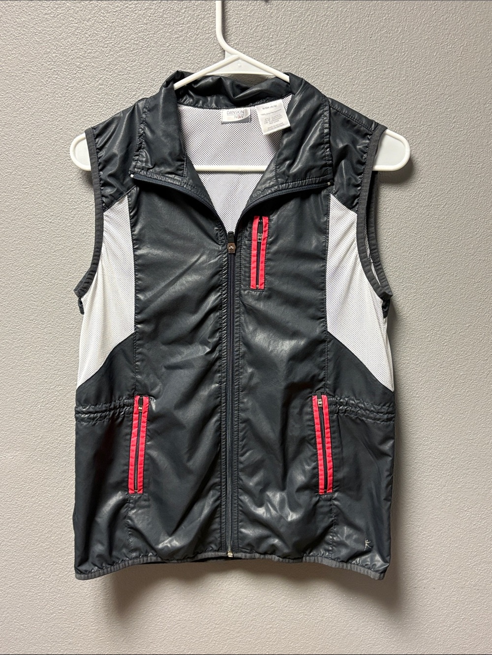 Danskin Now Black Activewear Vest with White Mesh Panels and Pink Zipper Accents